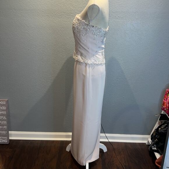 MONTAGE COLLECTION Blush Embroidered Maxi Formal Evening Gown - Size 6 - Picture 4 of 15